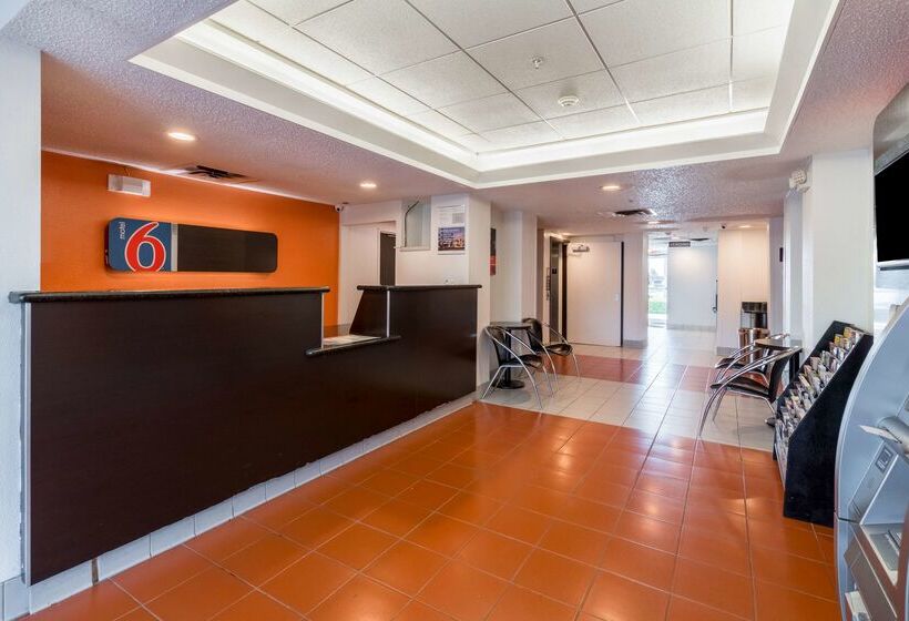 Motel 6irving, Tx  Dfw Airport North