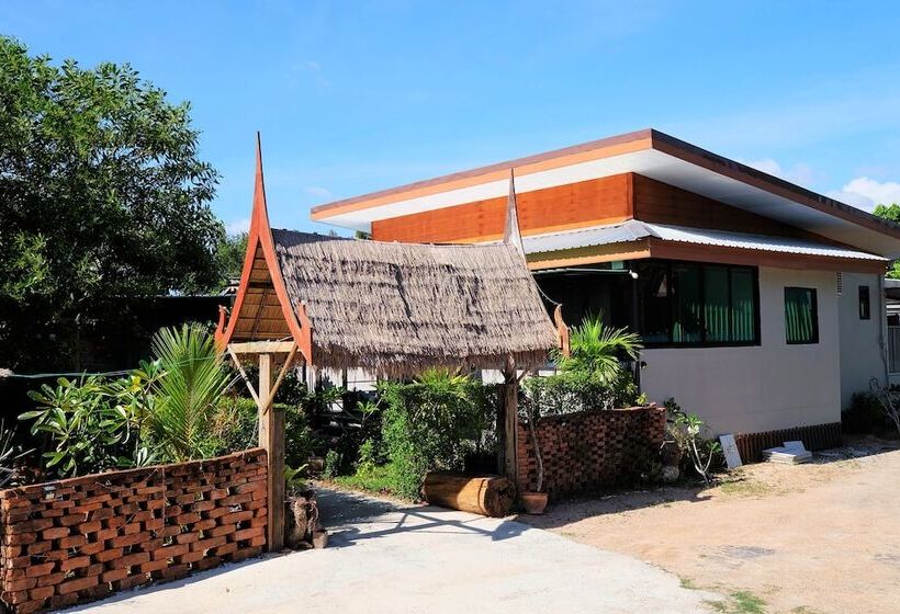 فندق صغير Oyo 503 Phuket Numnoi