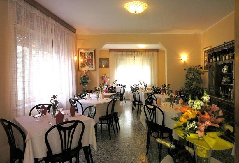 Отель Pensione Giardino