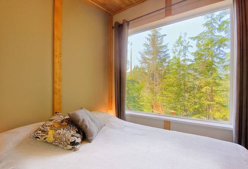 Woodland Cabins