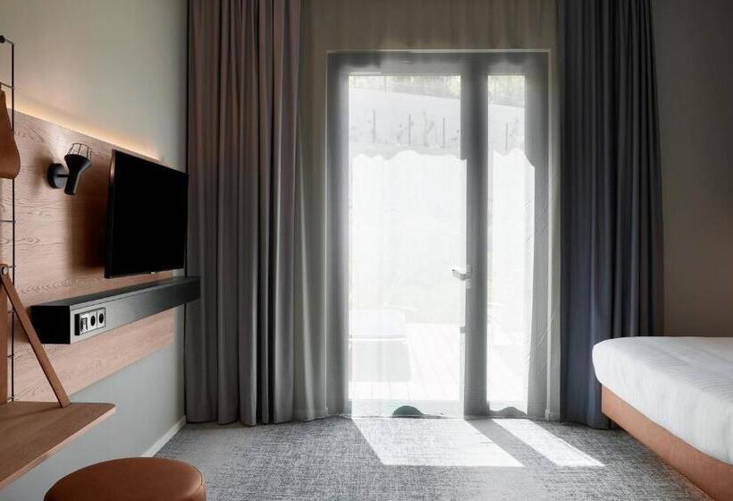 فندق Moxy Sophia Antipolis