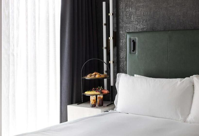 هتل Thompson Austin, By Hyatt