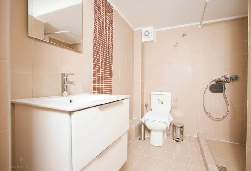 פנסיון Zennova 31 Kallithea Blue Paradise