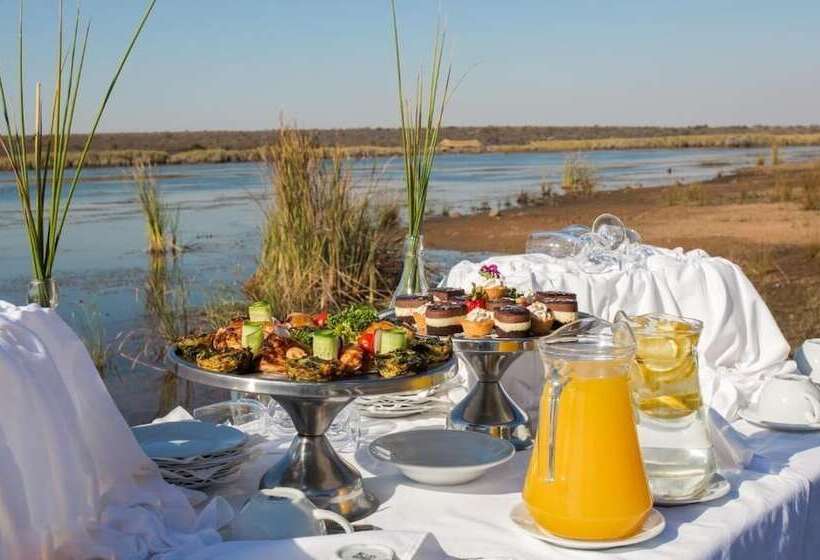 צימר Explorers Little Mongena Tented Camp