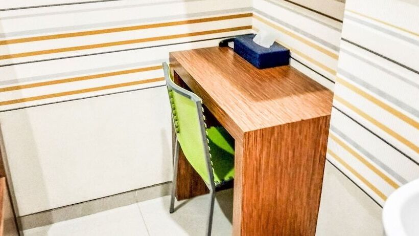 هتل Pondok Indah Homestay By Ecommerceloka