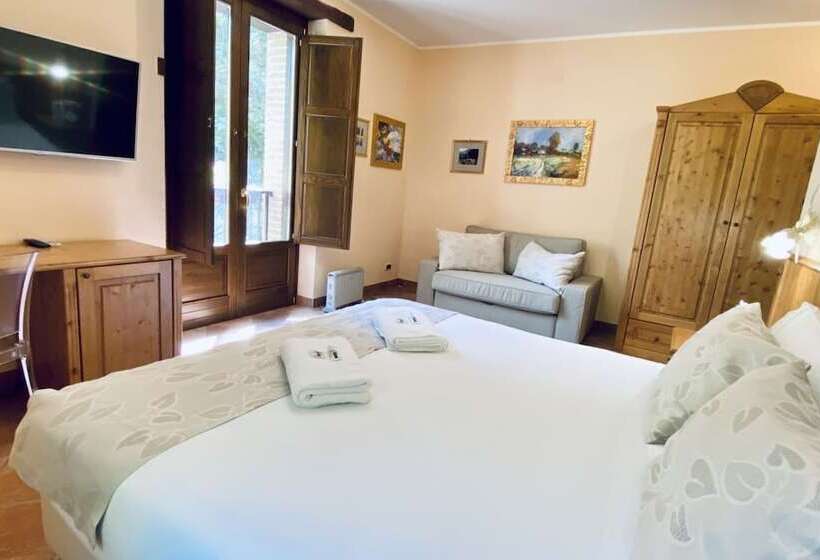 بنسيون Campagna Waterfalls View Suites