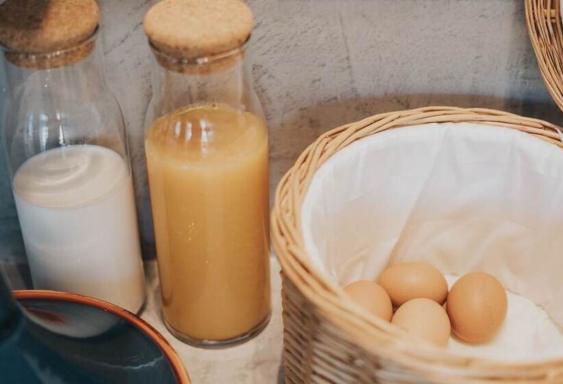 Pignolia Suites   Adults Only