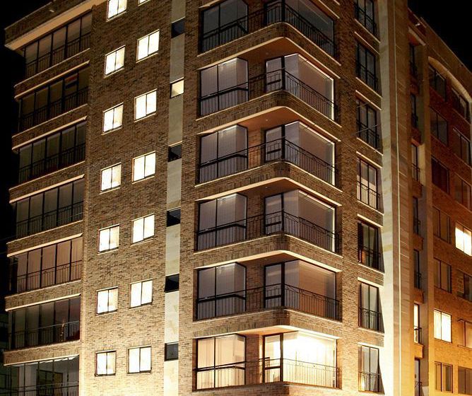 هتل Celebrities Suites