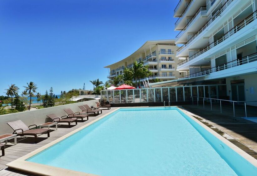هتل Hilton Noumea La Promenade Residences
