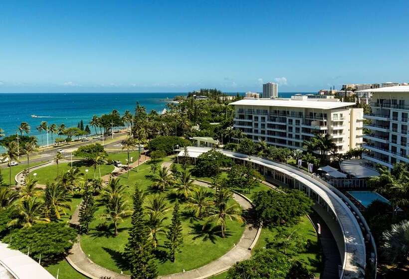 هتل Hilton Noumea La Promenade Residences