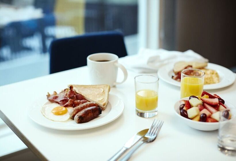 فندق Holiday Inn Poughkeepsie, An Ihg