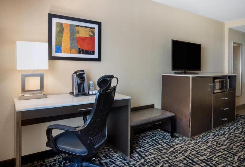 فندق Holiday Inn Poughkeepsie, An Ihg