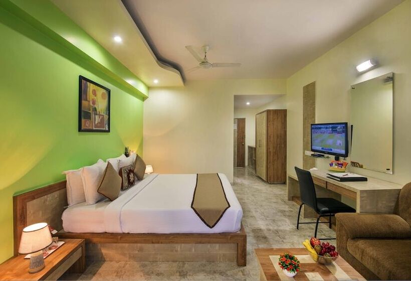 فندق Lion Lords Inn Rajula