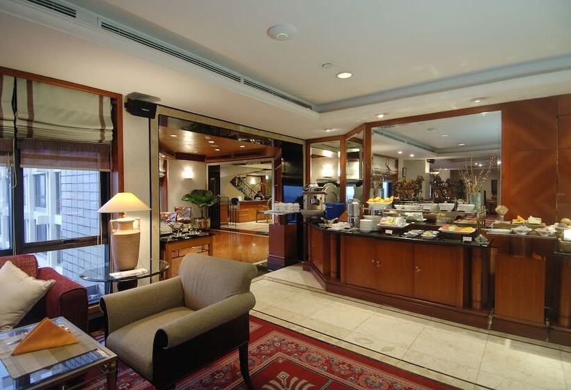 The Sultan Hotel & Residence Jakarta