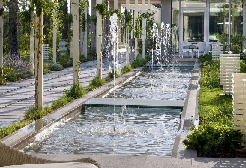 هتل Versilia Lido | Una Esperienze
