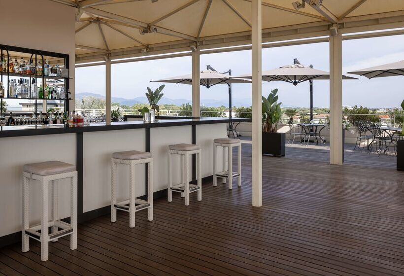 هتل Versilia Lido | Una Esperienze