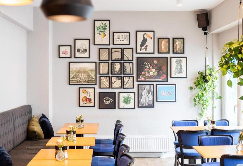 هتل Yors Boutique