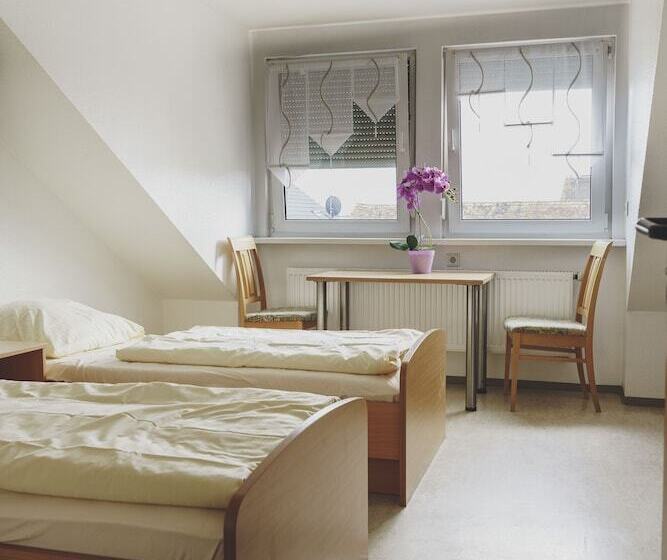 פנסיון Gasthof Kirchberger