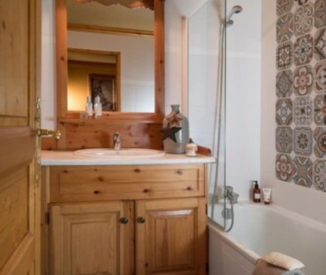 اقامتگاه Résidence Le Chalet Du Vallon