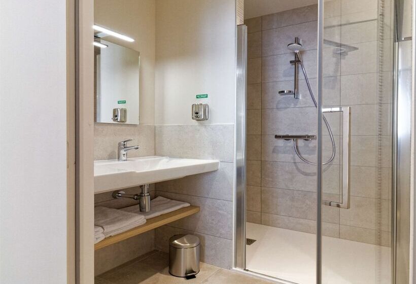 هتل Five Resort Cholet Centre