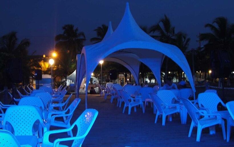 پانسیون Cabañas La Fragata