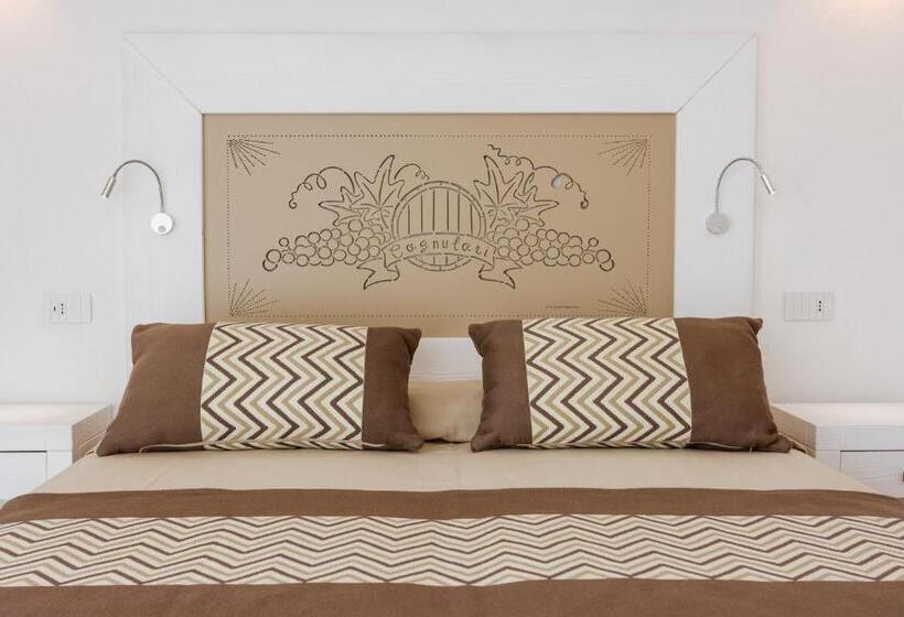 تختخواب و صبحانه La Vinia Bed&wine Experience   Adults Only