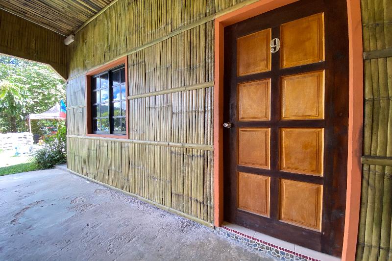 בית מלון כפרי Oyo 90286 Yuna Bamboo Rest & Stay