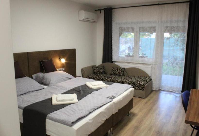 ベッドアンドブレックファースト Czermann Holiday Inn