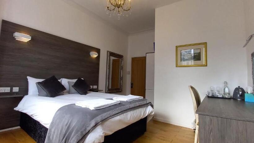 민박 Grosvenor House   Onsite Free Parking
