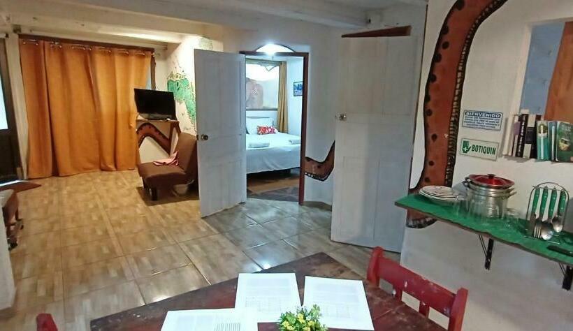 פנסיון Amazonas Explorers Leticia