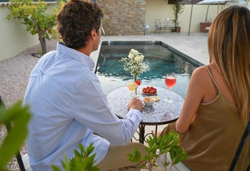 민박 La Bastide Du Rocher Boutique Hôtel & Spa