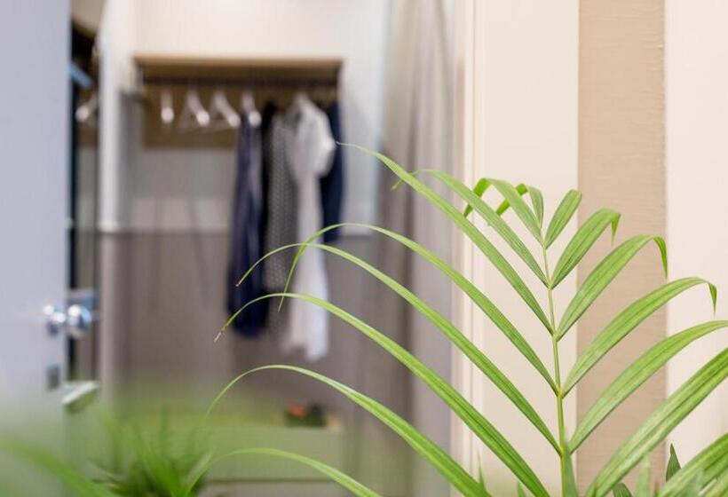 تختخواب و صبحانه Oltremare