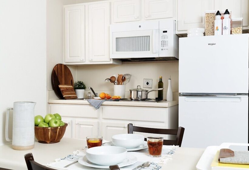 فندق Intown Suites Extended Stay Raleigh Garner Nc