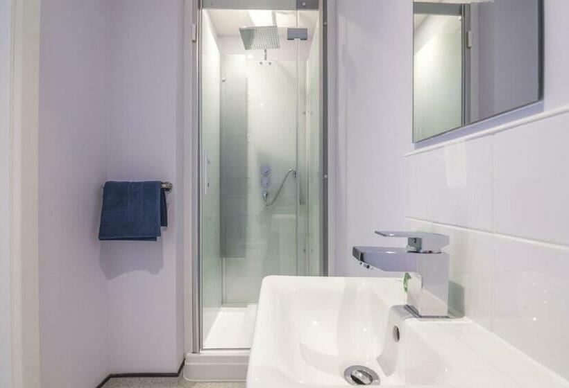 בית מלון כפרי No 2 Ocean Cabins   Saundersfoot Harbour   Saundersfoot