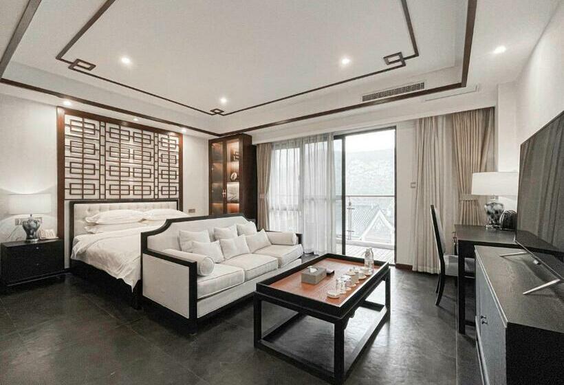 Otel Yun Tai Mountain Yun Wu Tang Resort