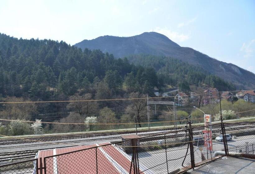 پانسیون Apartmani Stari Grad Priboj