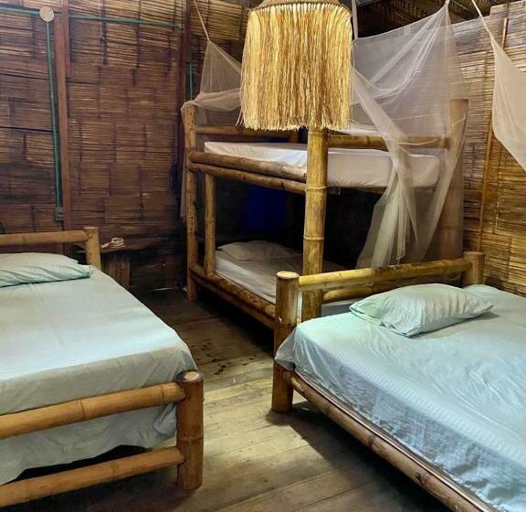 펜션 Hostal Halaliku