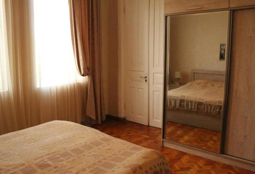 پانسیون Tskaltubo Terrace