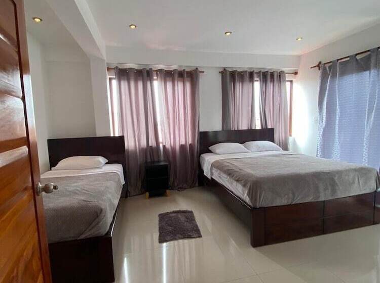 تختخواب و صبحانه Black Pearl