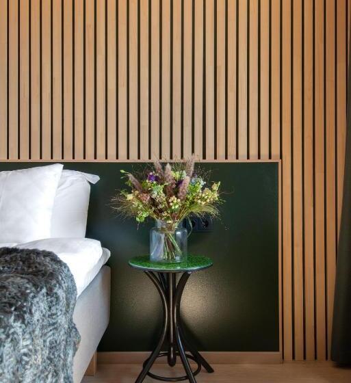 Haltia Lake Lodge Nature Boutique Hotel & Glamping