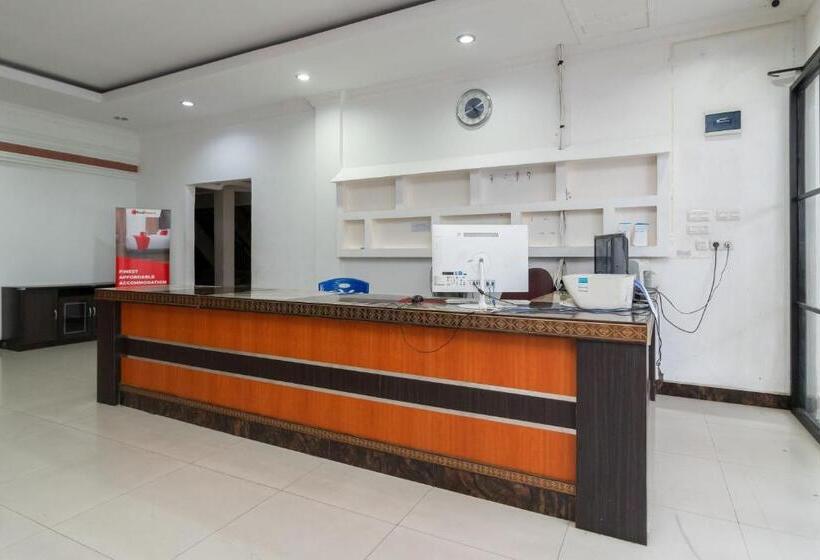 هتل Reddoorz Near Rsia Andini Pekanbaru