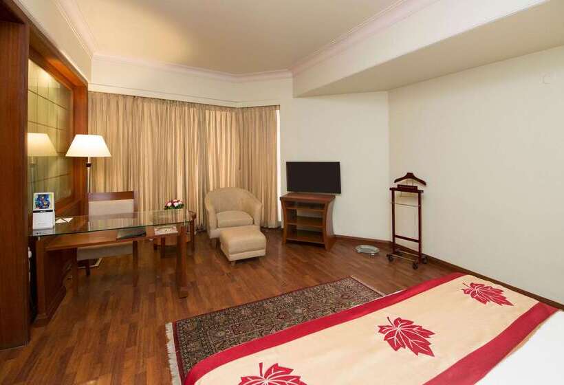 فندق Clarion Bella Casa At Airport