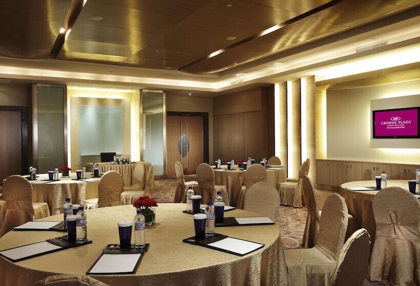 هتل Crowne Plaza Yantai Sea View, An Ihg