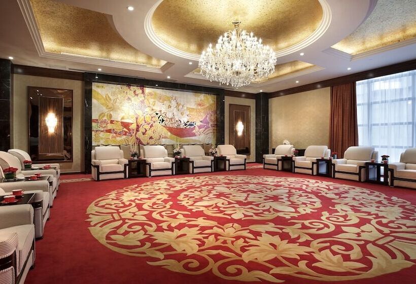 هتل Crowne Plaza Yantai Sea View, An Ihg