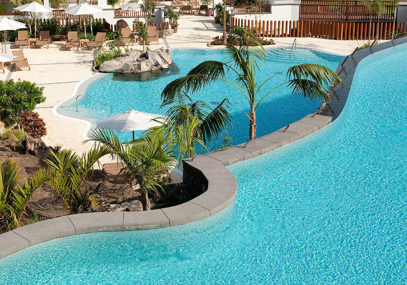 ホテル Hacienda del Conde Meliá Collection Golf & Spa