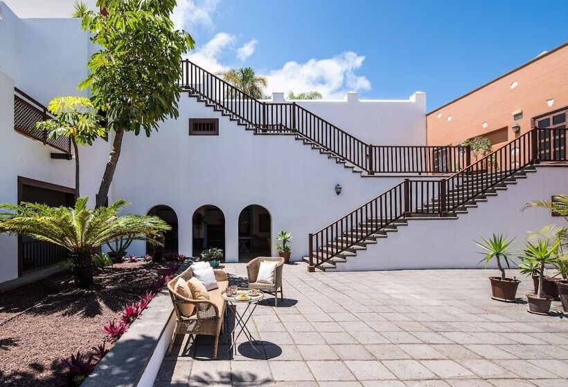 ホテル Hacienda del Conde Meliá Collection Golf & Spa