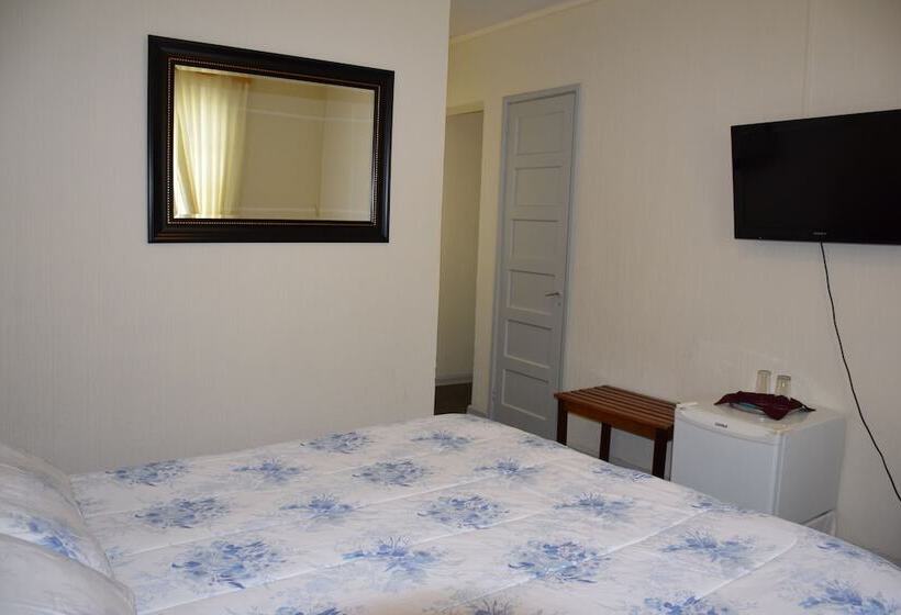 בית מלון כפרי Hispano