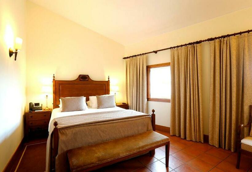 ホテル Parador Casa da Insua