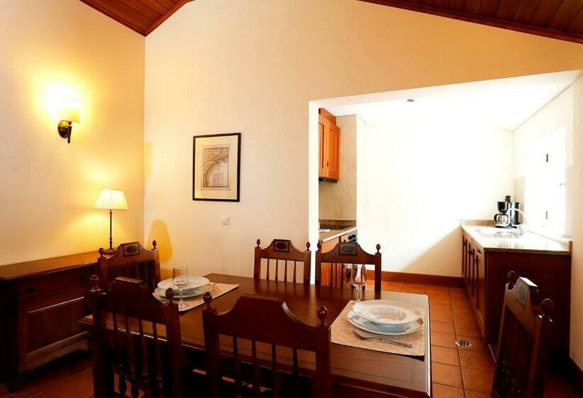 ホテル Parador Casa da Insua