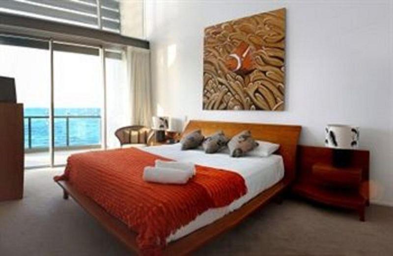 هتل Peninsula Airlie Beach